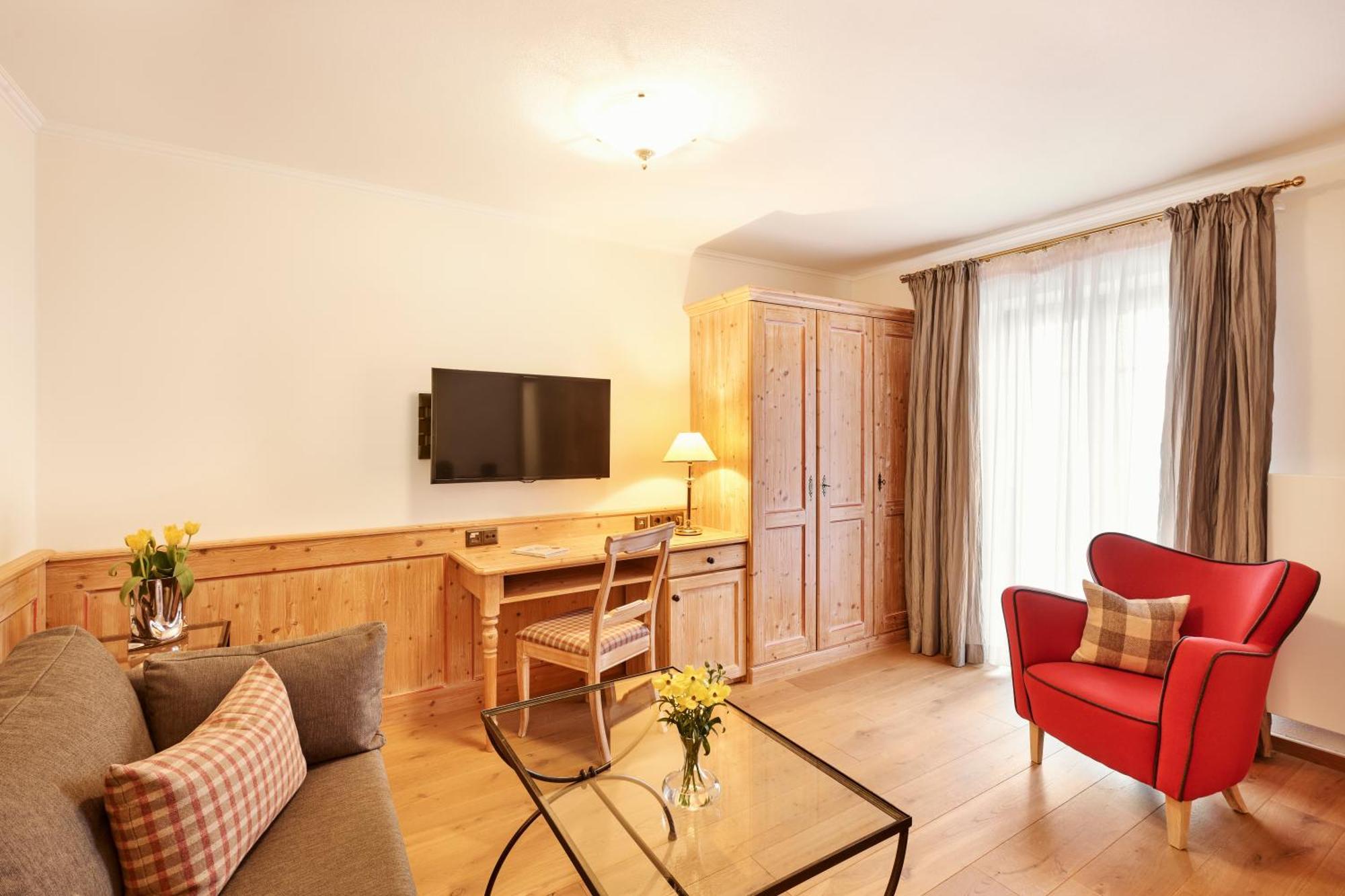 לכברוק Hotel Auf Der Gsteig Gmbh מראה חיצוני תמונה